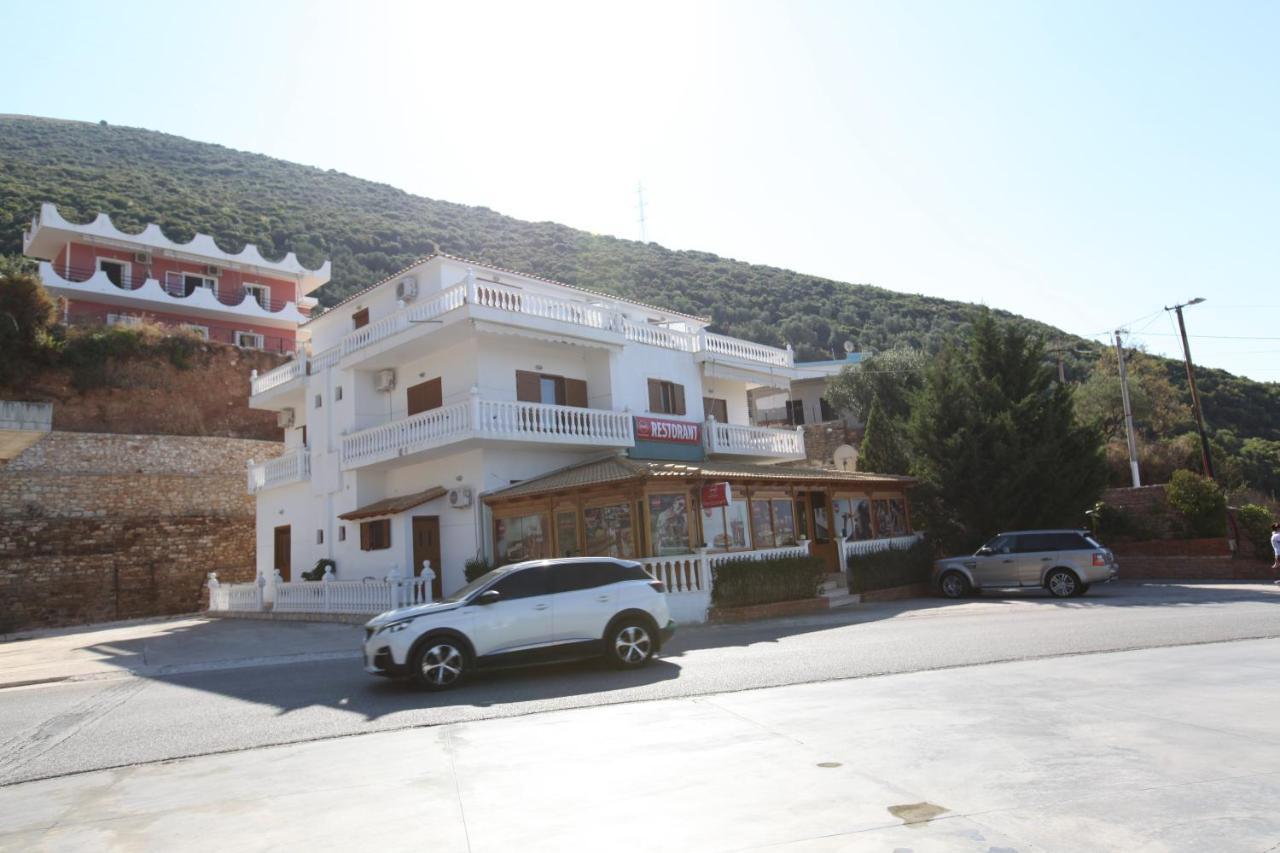 Hotel Lagjini Lukove Exterior photo